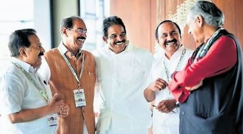 ‘ജനവികാരം സതീശനൊപ്പം, എംഎല്‍എമാര്‍ കെസിക്കൊപ്പം’; മുഖ്യമന്ത്രി ചര്‍ച്ചയില്‍ ഇന്ന് നിർണായകം, പ്രഖ്യാപനം കാത്ത് കേരളം