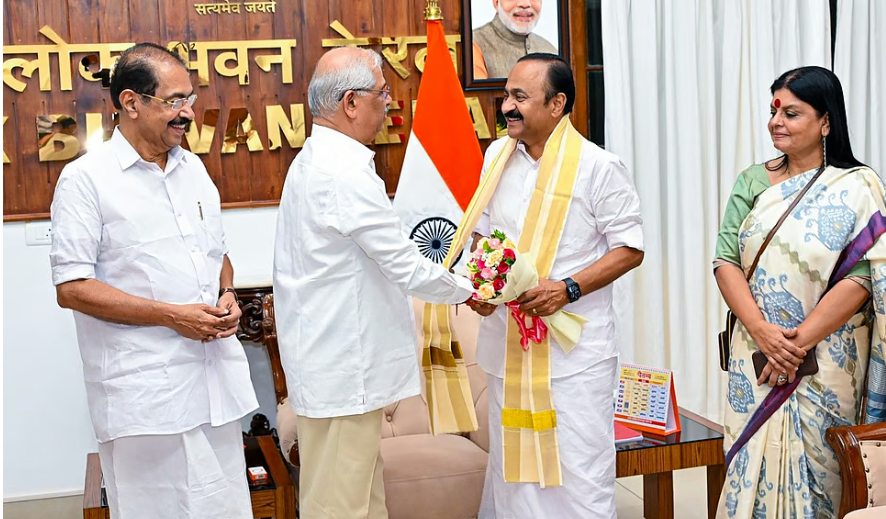 വിവിഐപികളുടെ നിര, 15,000 ഇരിപ്പിടങ്ങൾ; ​ഗാലറിയിലും സൗകര്യം; സത്യപ്രതിജ്ഞ കൂറ്റൻ സ്ക്രീനിലും