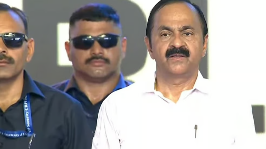 ബംഗാളില്‍ ഒഴിവാക്കിയ വന്ദേമാതരം പൂര്‍ണമായി ചൊല്ലി; കേന്ദ്ര നിര്‍ദേശം പാലിച്ച് വിഡി സതീശന്‍ സര്‍ക്കാര്‍