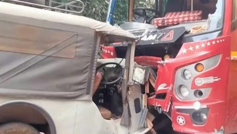 കൊല്ലൂരില്‍ വാഹനാപകടം: രണ്ട് മലയാളി യുവതികള്‍ക്ക് ദാരുണാന്ത്യം, മൂന്ന് കുട്ടികള്‍ ചികിത്സയില്‍