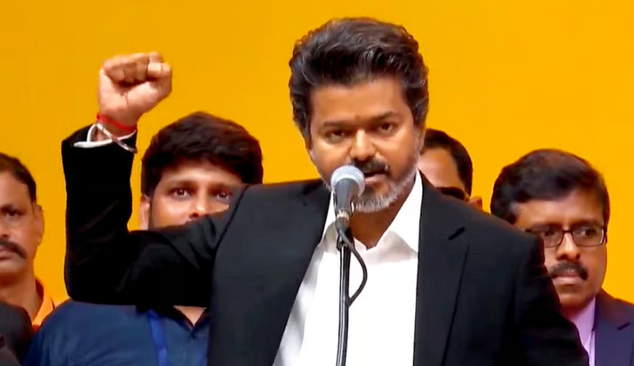 വിജയ് സർക്കാരിന് ആദ്യ പരീക്ഷണം; എഐഎഡിഎംകെയെ മന്ത്രിസഭയിൽ എടുത്താൽ പിന്തുണ പിൻവലിക്കുമെന്ന് സിപിഎം