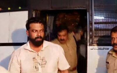 വധശ്രമക്കേസിൽ ബിജെപി കൗൺസിലർ അറസ്റ്റിൽ, പൊലീസിനെ വളഞ്ഞ് അനുയായികൾ; വെടിയുതിർത്ത് എസ്എച്ച്ഒ