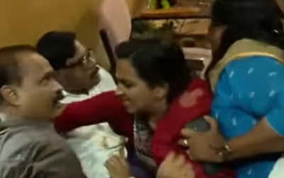 തിരുവനന്തപുരം നഗരസഭയിലെ കയ്യാങ്കളി: ഇരു വിഭാഗങ്ങള്‍ക്കുമെതിരെ കേസ്; മേയറും ഡെപ്യൂട്ടി മേയറും അടക്കം പ്രതികള്‍