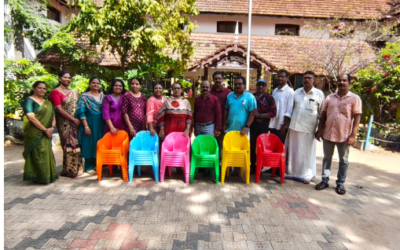 ആറ്റിങ്ങൽ ഡയറ്റ് സ്കൂളിലെ കുട്ടികൾക്ക് ചെയറുകൾ നൽകി പൂർവവിദ്യാർഥി സംഘടന