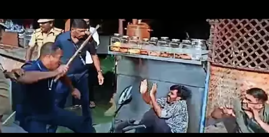 നവകേരള യാത്രയിലെ മര്‍ദ്ദനം: ഗണ്‍മാന്‍ ഉള്‍പ്പെടെയുള്ളവരെ രക്ഷിക്കാന്‍ ഉന്നത ഇടപെടല്‍