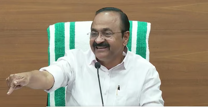 ഞാനായിരുന്നെങ്കില്‍ ‘മോനെവിടെ നിന്നാണ് വന്നത്?, മോന്റെ പേരെന്താണ്?’ എന്നു ചോദിച്ചു വിടുമായിരുന്നു