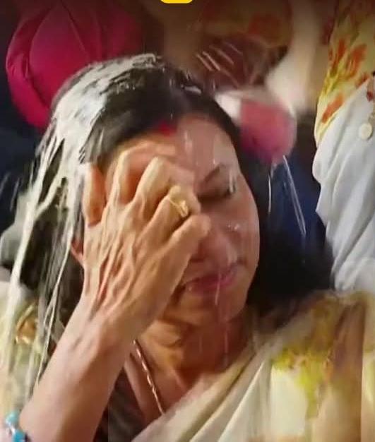 മന്ത്രി ബിന്ദു കൃഷ്ണയുടെ തലയിലേക്ക് ചൂട് പായസം മറിഞ്ഞുവീണു