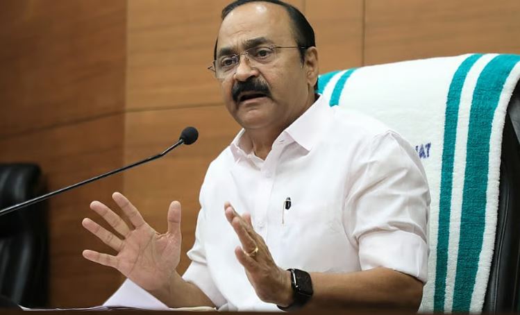 പിഎം ശ്രീയില് മുഖ്യമന്ത്രിക്ക് ഹൈക്കമാന്ഡിന്റെ ‘ചെക്ക്’; സര്ക്കാര് തീരുമാനത്തില് കടുത്ത വിയോജിപ്പ്