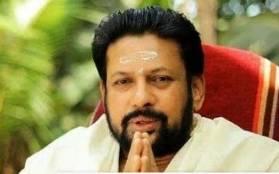 ‘ശബരിമല തന്ത്രിസ്ഥാനത്ത് നിന്ന് മാറ്റണം, മകനെ നിയമിക്കണം’; ദേവസ്വം ബോര്‍ഡിന് കണ്ഠരര് രാജീവരുടെ കത്ത്