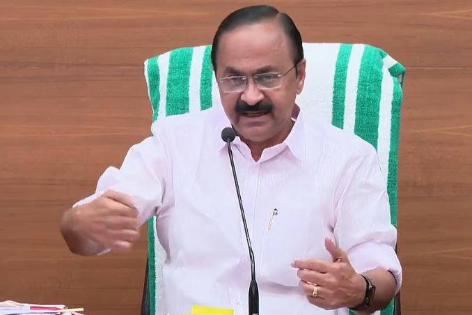 ‘വഖഫ് കേന്ദ്ര നിയമം, അമുസ്ലിങ്ങളെ ഉൾപ്പെടുത്തണമെന്ന് വ്യവസ്ഥയുണ്ട്; കഴിഞ്ഞ സർക്കാരും ഇത് സമ്മതിച്ചിരുന്നു’