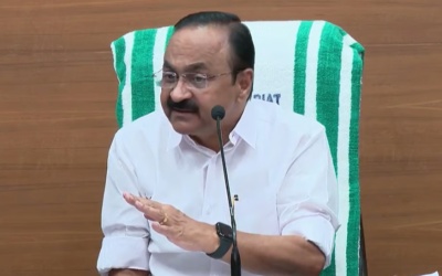 അതെന്താണ് ഡീല്?, 219 കോടി പിഴ ഒഴിവാക്കിയത് പിണറായി സര്ക്കാര്; വിഴിഞ്ഞത്തില് എല്ഡിഎഫിനെതിരെ മുഖ്യമന്ത്രി