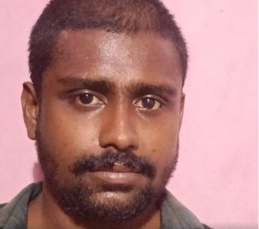 ‘ഖാര്ഗെയുടെ ഓഫീസില് നിന്ന് കോള്’; ശബരിനാഥനും അജ്ഞാത ഫോണ് സന്ദേശം