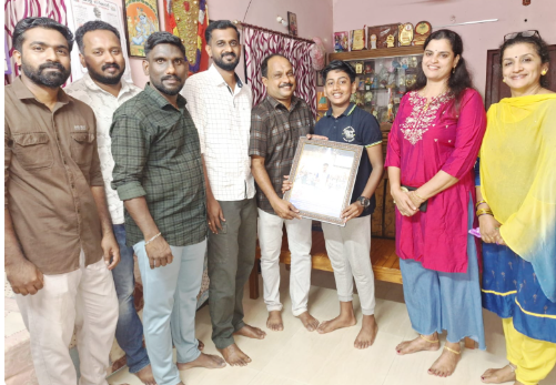 ഇന്റർനാഷണൽ ചാമ്പ്യൻഷിപ്പ് നേടിയ വിദ്യാർത്ഥിക്ക് അനുമോദനം നൽകി
