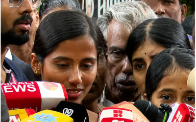 ‘തൂക്കുകയർ നൽകിയതിൽ സന്തോഷം, അവിടെയില്ലാത്തതിനാലാണ് ഞാൻ രക്ഷപ്പെട്ടത്’; കോടതിയിൽ വിശ്വാസമുണ്ടായിരുന്നുവെന്ന് സുധാകരൻറെ മക്കൾ