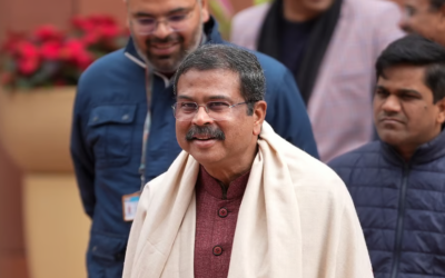 ‘പാറ്റകള്’ ലക്ഷ്യം കണ്ടു; ധര്മേന്ദ്ര പ്രധാന് രാജിവച്ചു
