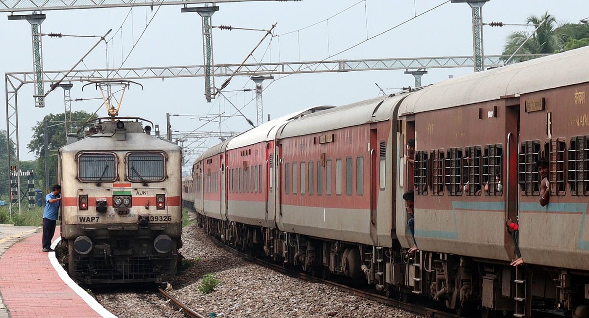samakalikamalayalam_2025-03-13_n7yj046t_train-new