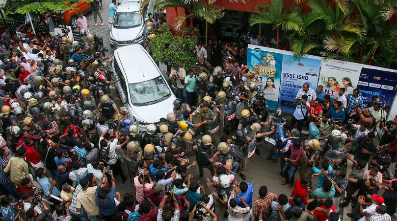 ‘കുറ്റകൃത്യം ​ഗൗരവമേറിയത്’; ഇഡി ഉദ്യോ​ഗസ്ഥരെ ആക്രമിച്ച കേസിൽ 9 സിപിഎം പ്രവർത്തകർക്ക് ജാമ്യം