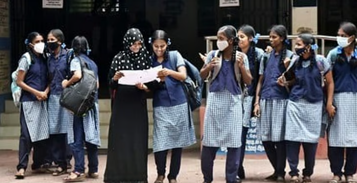 പ്ലസ് വൺ അഡ്മിഷൻ: അന്തർ ജില്ലാ ട്രാൻസ്ഫറിന് ഇപ്പോൾ അപേക്ഷിക്കാം