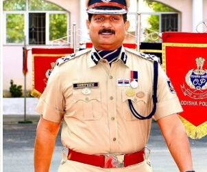 ഒഡിഷ കേഡർ ഉദ്യോഗസ്‌ഥനും മലയാളിയുമായ ഐജി ഷെഫിൻ അഹമ്മദ് ഐപിഎസ് അന്തരിച്ചു