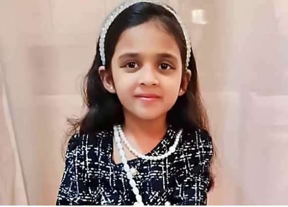 സ്ലൈഡിങ് വിന്‍ഡോ തുറന്ന് താഴേക്ക് നോക്കി, മൂന്നാം നിലയില്‍ നിന്ന് വീണു, ഷാര്‍ജയില്‍ മലയാളി ബാലികയ്ക്ക് ദാരുണാന്ത്യം