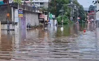 ‘അരമണിക്കൂര്‍ കൊണ്ട് വെള്ളം കയറി, 2018ലേതു പോലെയായി’; പാതിരാത്രിയിലെ പേമാരിയില്‍ മുങ്ങി റാന്നി ടൗണ്‍