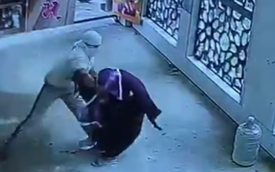 പരസ്യമായി മാപ്പുപറയിച്ചതില് വൈരാഗ്യം; അധ്യാപികയെ സ്കൂളില് കയറി കുത്തിക്കൊലപ്പെടുത്തി