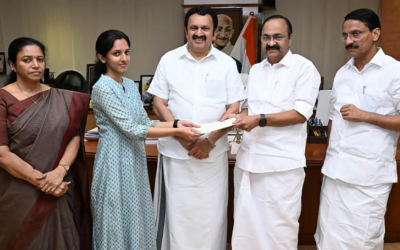 നവീന് ബാബുവിന്റെ മകള്ക്ക് സര്ക്കാര് ജോലി; നിയമന ഉത്തരവ് കൈമാറി മുഖ്യമന്ത്രി വിഡി സതീശന്