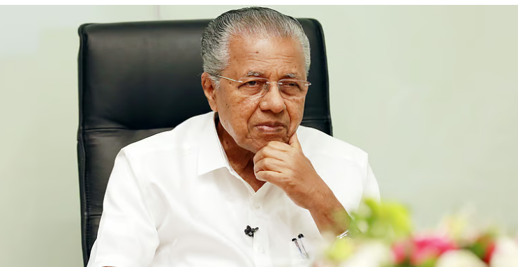 മകള് വഴി പിണറായി വിജയന് പണം വാങ്ങിയതിന് തെളിവ്, വീണയ്ക്കും റിയാസിനുമെതിരെയും കേസെടുക്കാം; ഡിജിപിയുടെ നിയമോപദേശം