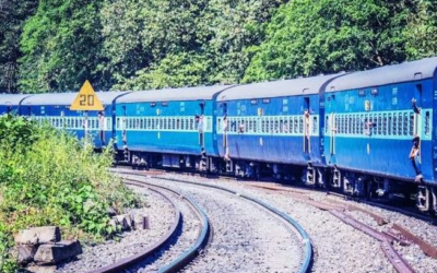 ഭാര്യയും മകളും കയറിയില്ല; അപായച്ചങ്ങല വലിച്ച് ട്രെയിൻ നിർത്തിച്ചു; റിട്ട. റെയിൽവേ സൂപ്രണ്ടിന് സമൻസ്