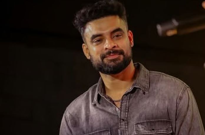‘ഈ ഇ മെയിൽ വിലാസം എന്റേതല്ല’; തട്ടിപ്പ് മുന്നറിയിപ്പുമായി ടൊവിനോ തോമസ്