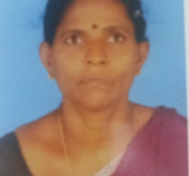 സ്വകാര്യബസ്സിന്റെ ഡോര്‍ തുറന്ന് റോഡിലേയ്ക്ക് തെറിച്ച് വീണ് വൃദ്ധമരിച്ചു