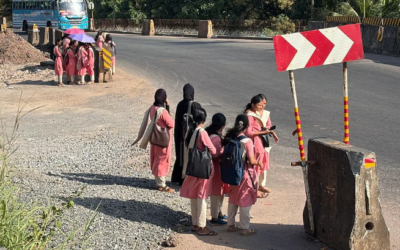 ചാലക്കുന്നിൽ ബസ് കാത്തിരിപ്പ് പൊരിവെയിലിൽ: വിദ്യാർഥികളും യാത്രക്കാരും ദുരിതത്തിൽ