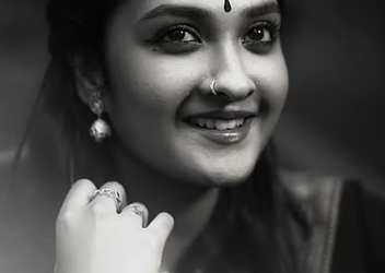 മനോജ് കെ ജയൻ്റെയും ഉ‍ർവശിയുടെയും മകൾ തേജലക്ഷ്മി ഇനി നായിക, ഒപ്പം ശ്രീനാഥ് ഭാസിയും; ‘പ്രിയതമൻ’ ഒരുങ്ങുന്നു