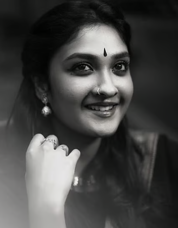 മനോജ് കെ ജയൻ്റെയും ഉർവശിയുടെയും മകൾ തേജലക്ഷ്മി ഇനി നായിക, ഒപ്പം ശ്രീനാഥ് ഭാസിയും; ‘പ്രിയതമൻ’ ഒരുങ്ങുന്നു