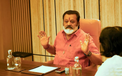 നിങ്ങള്‍ ആരാ..?, റെയ്ഡ് വീട്ടുമുറ്റത്ത് നടത്തണോ?; സതീശനെ പുകഴ്ത്തി സുരേഷ് ഗോപി