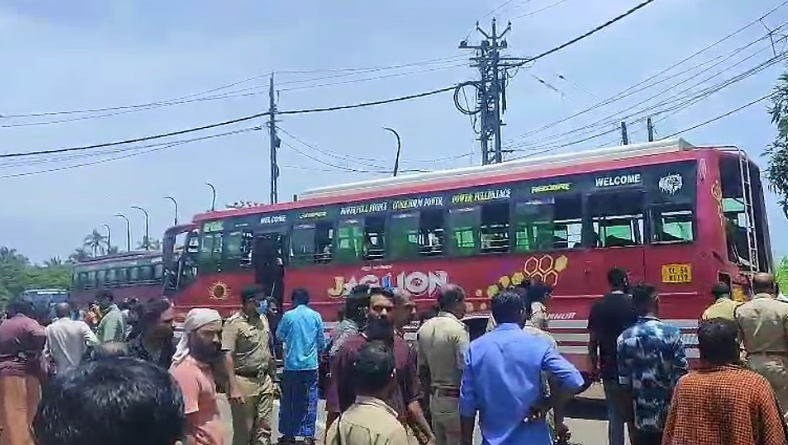 മദയാനയെ പിടിയേമാനേ; സ്വകാര്യ ബസുകള്‍ മദയാനയെപ്പോലെ എന്ന് ഹൈക്കോടതി