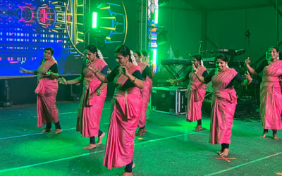 ഒരുമയുടെ നൃത്തച്ചുവടുകളുമായി വനിതാ കൗൺസിലർമാർ; കണ്ണൂർ ദസറ വേദിയിൽ തകർപ്പൻ ഫ്യൂഷൻ ഡാൻസ്