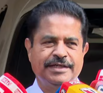 ‘ഞാന്‍ ഒറ്റയ്ക്ക്; പറയാനുളളത് എഐസിസിയെ അറിയിക്കും; കെസിയുടെ പിന്തുണ തേടിയിട്ടില്ല’