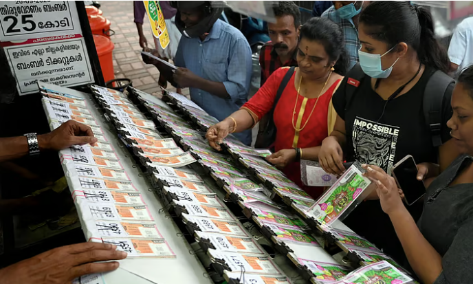 ‘ലോട്ടറിയെ തൊട്ടുകളിക്കരുത്’; രണ്ടുവര്‍ഷം വരെ തടവ്; മുന്നറിയിപ്പുമായി മുഖ്യമന്ത്രി