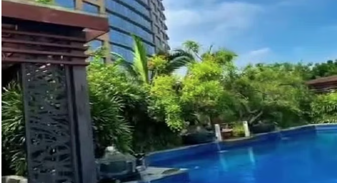 ഫൈവ്സ്റ്റാര് ഹോട്ടലിലെ സ്വിമ്മിങ് പൂളില് നിന്ന് ഷോക്കേറ്റു; രണ്ട് വിദേശികള്ക്ക് ദാരുണാന്ത്യം