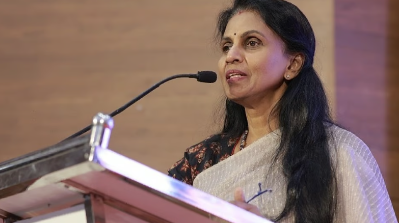 ആര്‍ ശ്രീലേഖ നഗരസഭ കൗണ്‍സിലര്‍ സ്ഥാനം രാജിവെച്ചു; ബിജെപിക്ക് തിരിച്ചടി