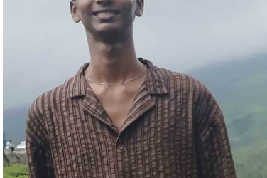 ‘എന്റെ കയ്യിലുള്ളതെല്ലാം അയക്കും’; 18 കാരന്‍ ഭീഷണിപ്പെടുത്തി പണം തട്ടാന്‍ ആസൂത്രണം നടത്തി; ഓഡിയോ ക്ലിപ്പ് പുറത്തുവിട്ട് പെണ്‍കുട്ടിയുടെ കുടുംബം